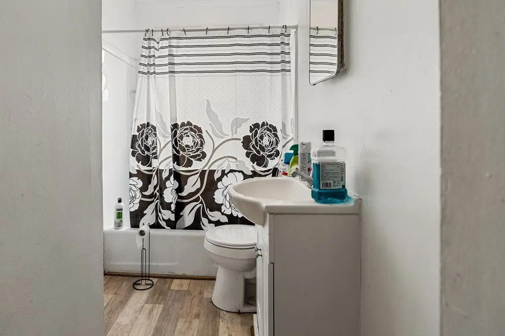 Picture 9
