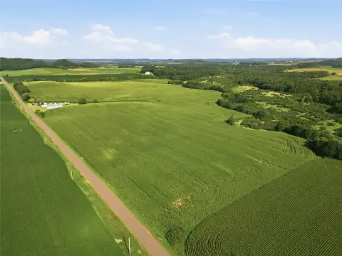 Agricultural Land with Wooded Acreage