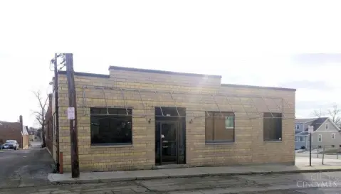 Spacious Commercial Property in Cheviot
