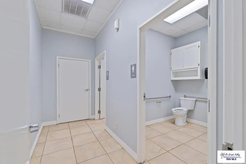 Picture 16