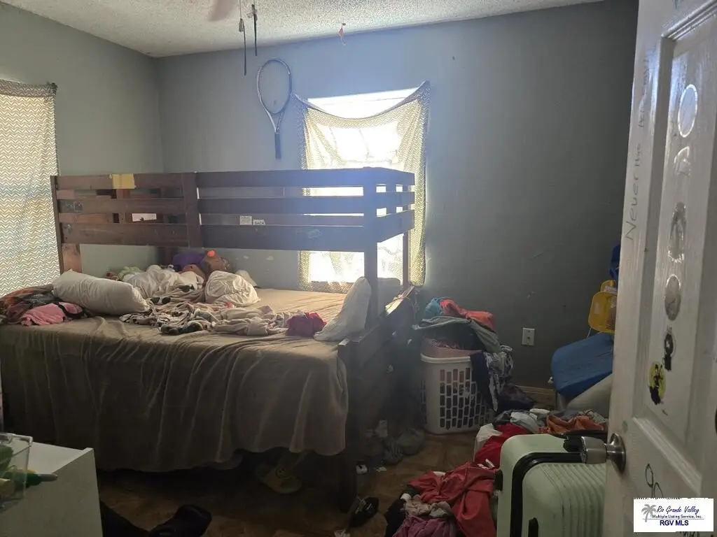 Picture 23