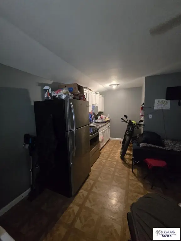 Picture 4