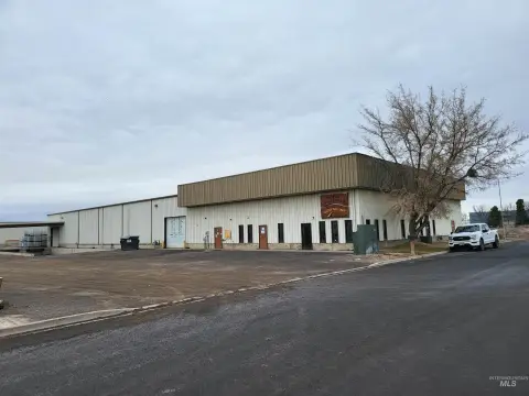Multi-Building Industrial Property