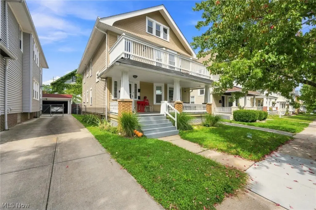 Picture 3