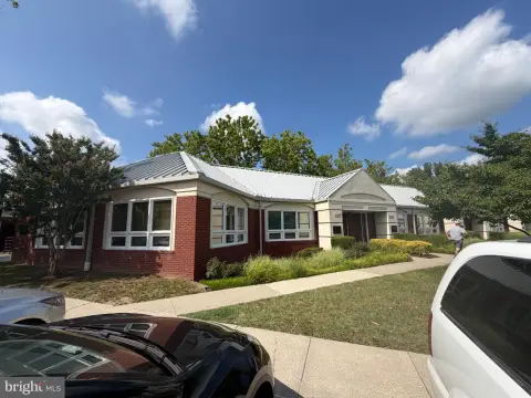 Office Space with Separate Offices