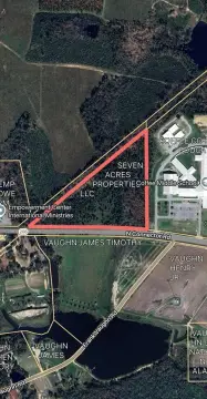 Commercial Land on GA 206