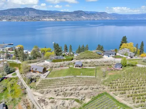 Agricultural Farm Estate with Gathering Barn
