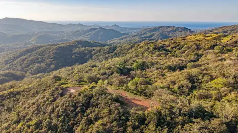 Ocean View Land in Mecenco