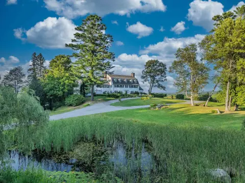 Historic Estate in White Mountains