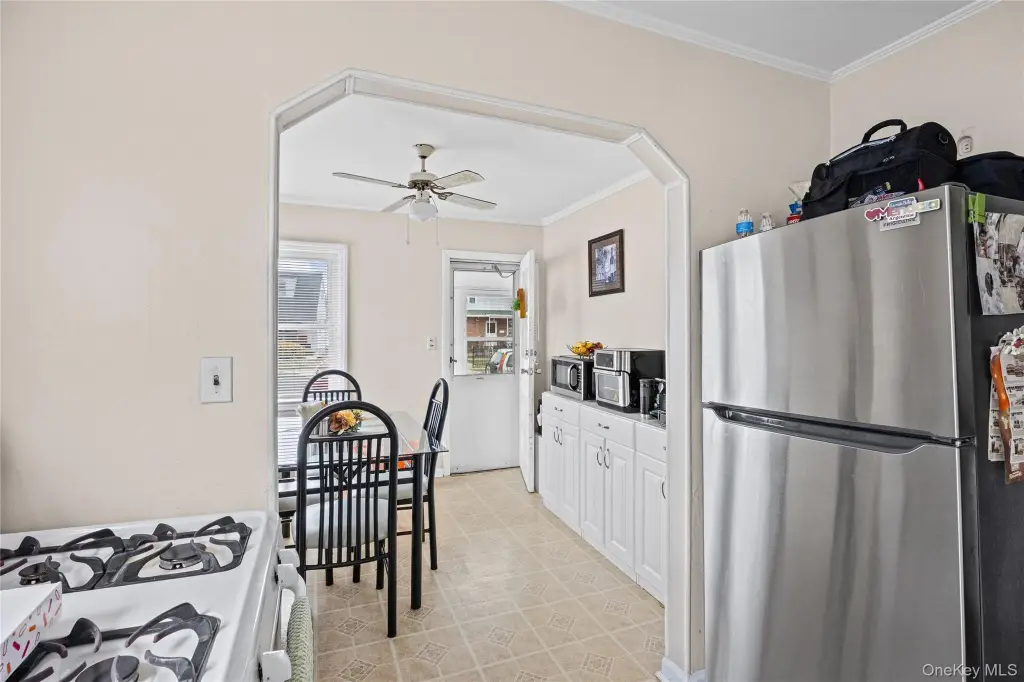 Picture 12