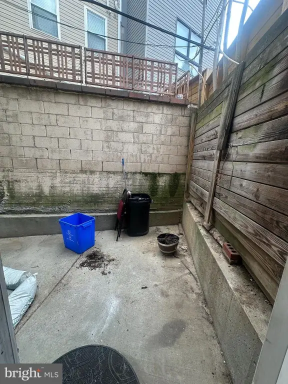 Picture 5