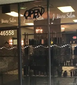 Move-in Ready Salon in Chesterfield