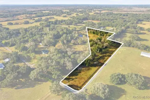 Secluded Floral City Naturescape Legacy