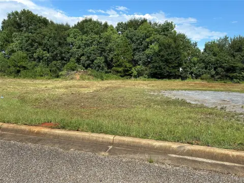 Commercial Land Near Highway Corridor