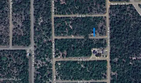 Land in Interlachen, Florida