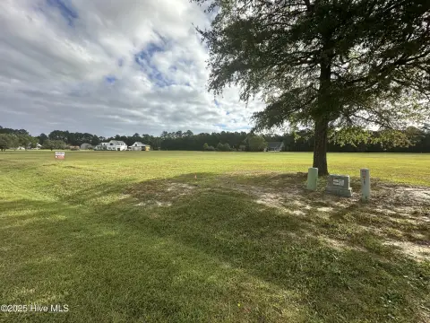 Residential Lot in Cypress Bay