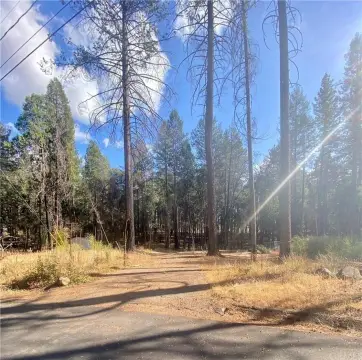 Residential Lot in Magalia, CA