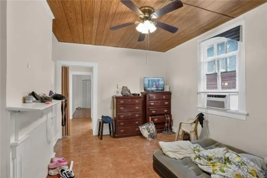 Picture 18