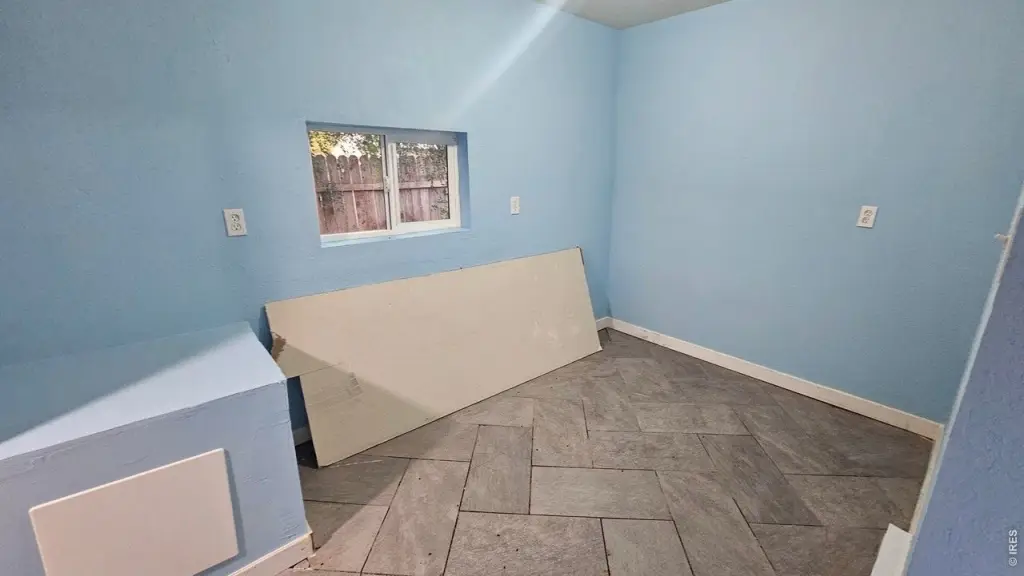 Picture 14