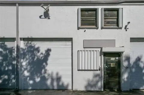 Pompano Beach Warehouse with Offices