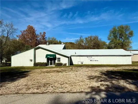 Spacious Multi-Level Warehouse Opportunity