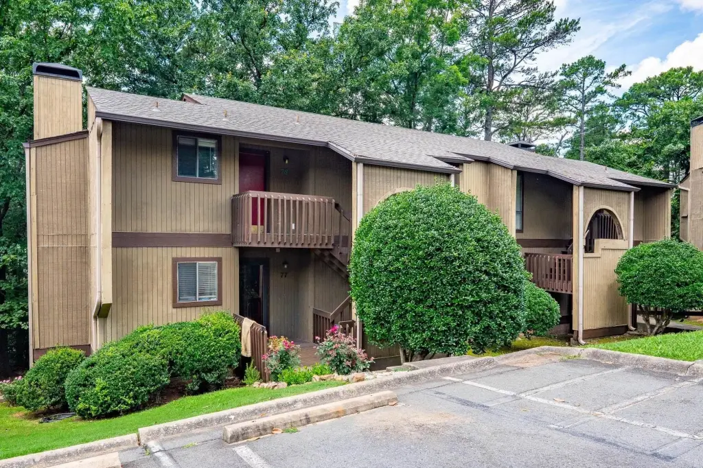 508 Green Mountain Cir, Little Rock, AR 72211