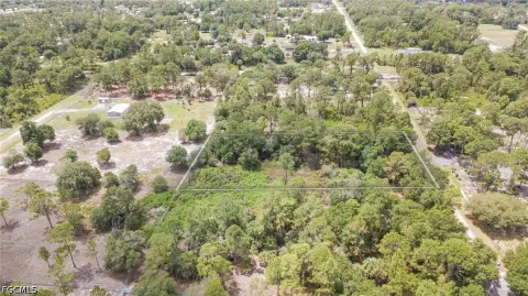 Residential Land in Montura Ranches