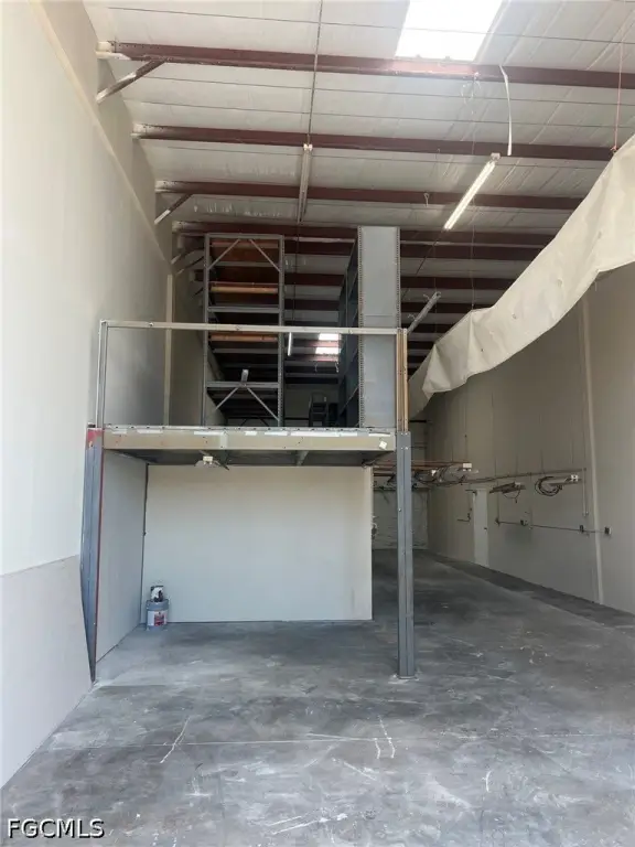 Picture 19