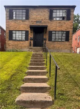Brick Quadplex
