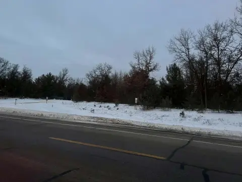 Wooded Corner Lot for Recreation