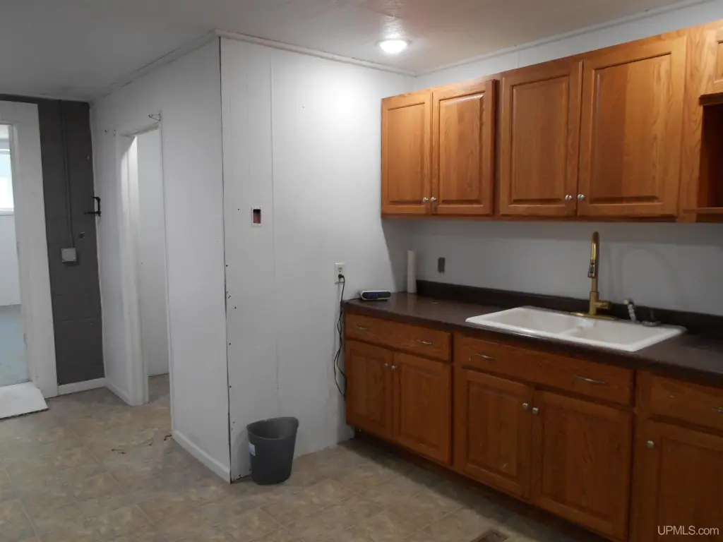Picture 9