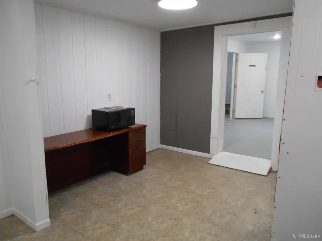 Picture 11