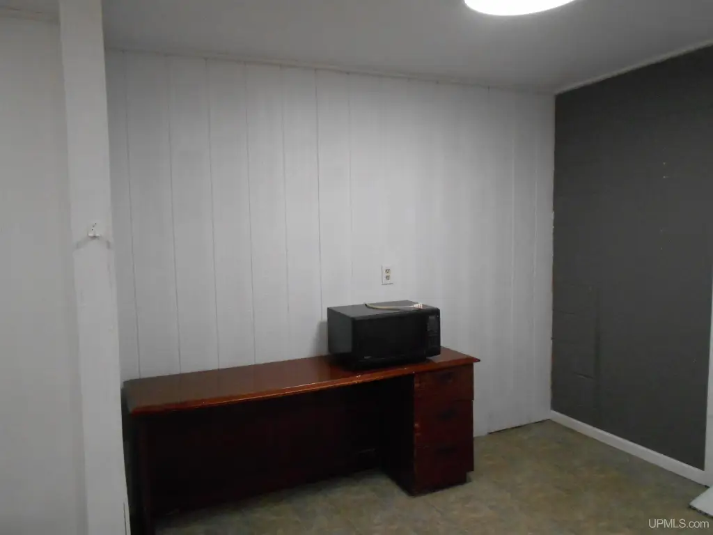 Picture 12