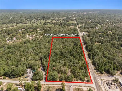 5 Acres Corner Lot Land