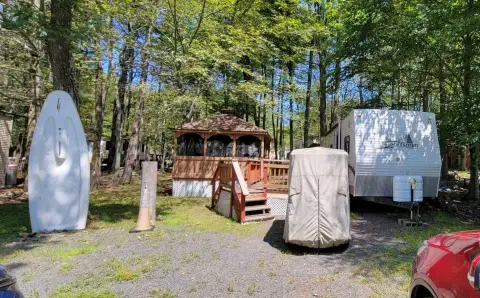 Vacant Land in Amenity-Rich Community