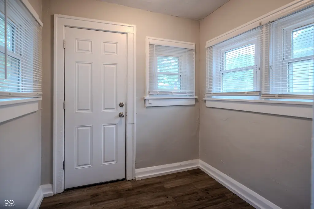 Picture 12