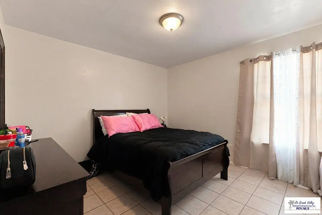 Picture 9