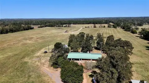 Murchison Ranch with Guest House