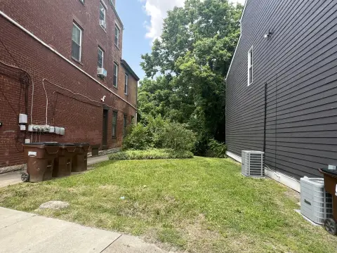 Vacant Lot in Lewisburg Neighborhood