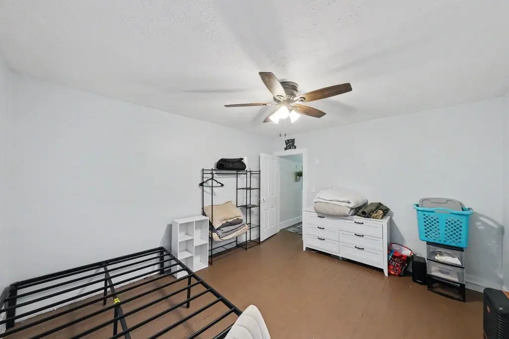 Picture 15