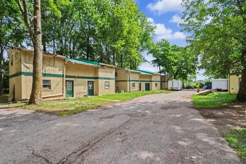 Multifamily Building with On-Site Parking