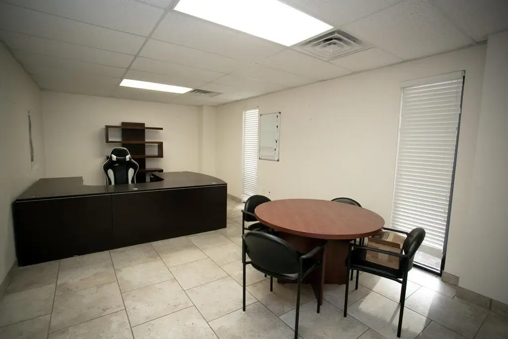 Picture 4