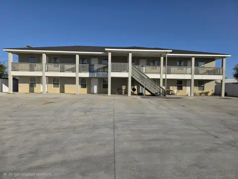 8-Unit Apartment Building
