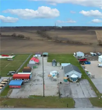 Commercial Property on High-Visibility Corridor