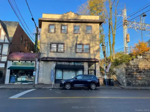 Bright Office Space in Pelham