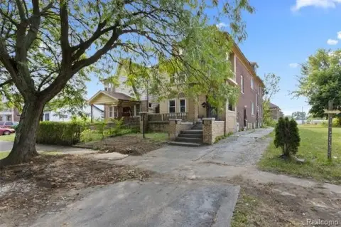 Renovated Detroit Duplex For Sale