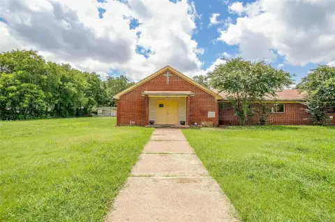 Waco Land Zoned R-3E