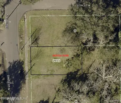 Residential Land in Jacksonville, FL