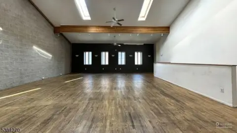 Versatile Commercial Space in Jersey