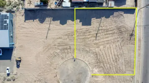 Commercial Lot in Sunland Park